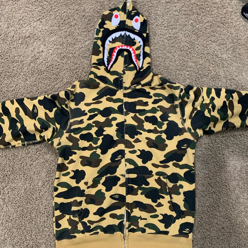 Bape shark fullzip hoodie